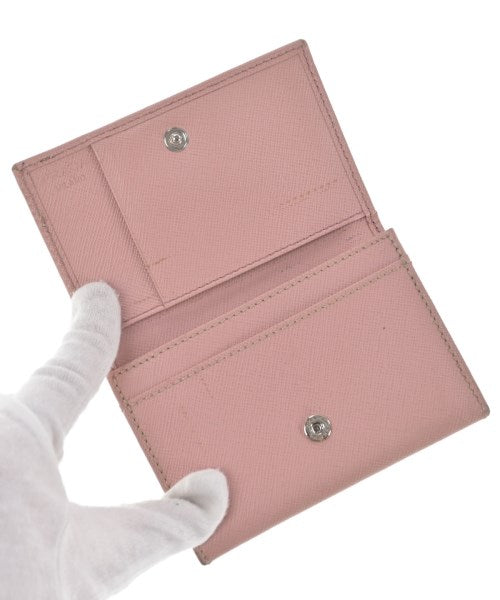 PRADA กล่องใส่บัตร