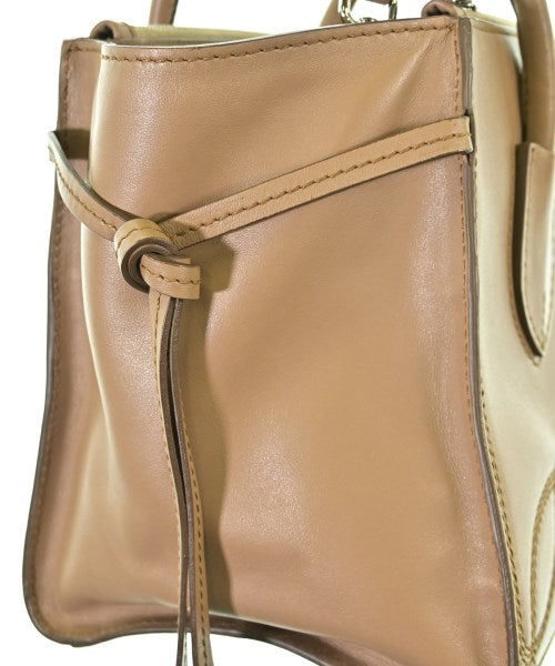 PRADA กระเป๋าถือ