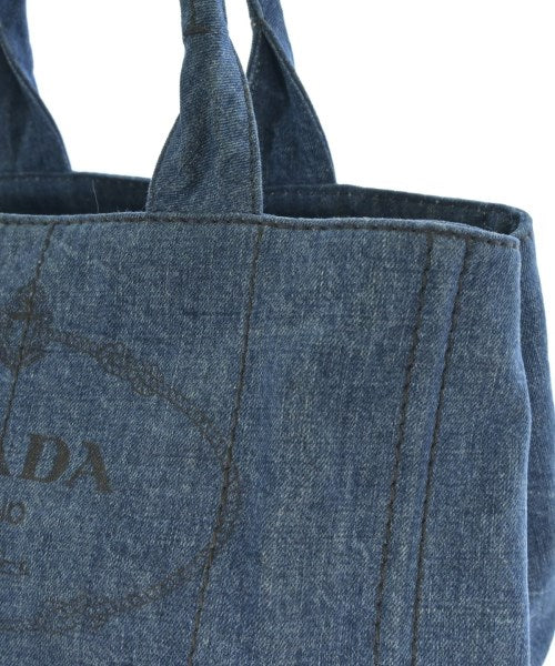 PRADA กระเป๋าถือ