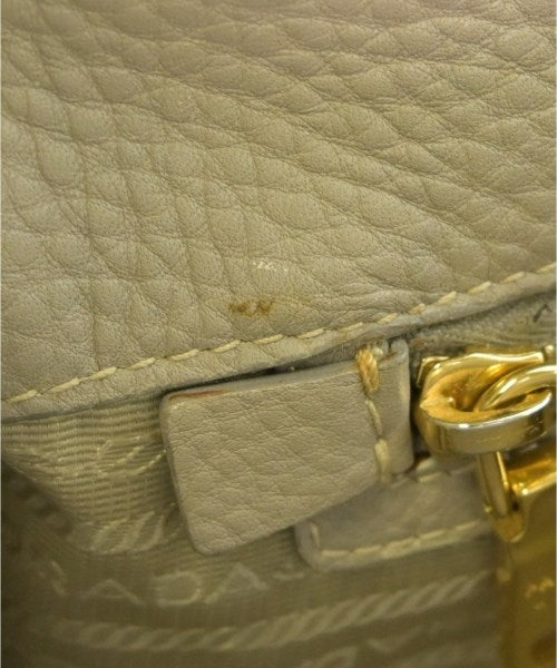 PRADA กระเป๋าถือขนาดใหญ่