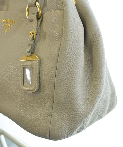 PRADA กระเป๋าถือขนาดใหญ่