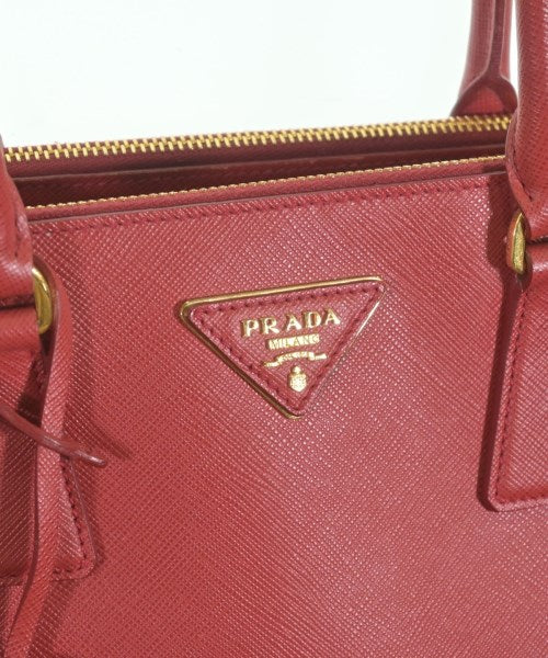 PRADA กระเป๋าถือ