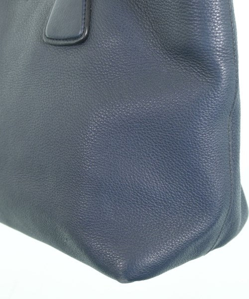PRADA กระเป๋าถือขนาดใหญ่