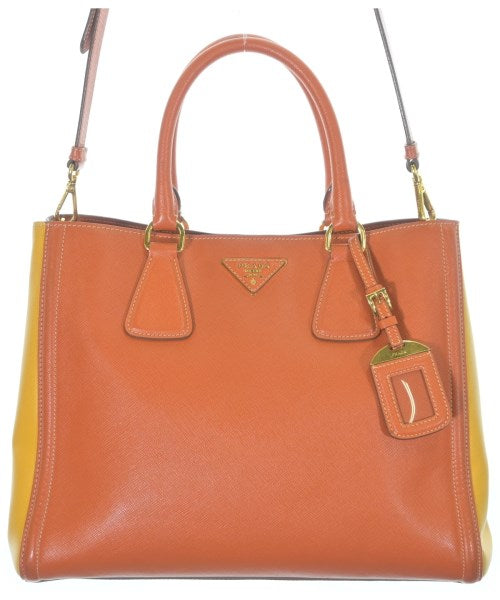 PRADA กระเป๋าถือ