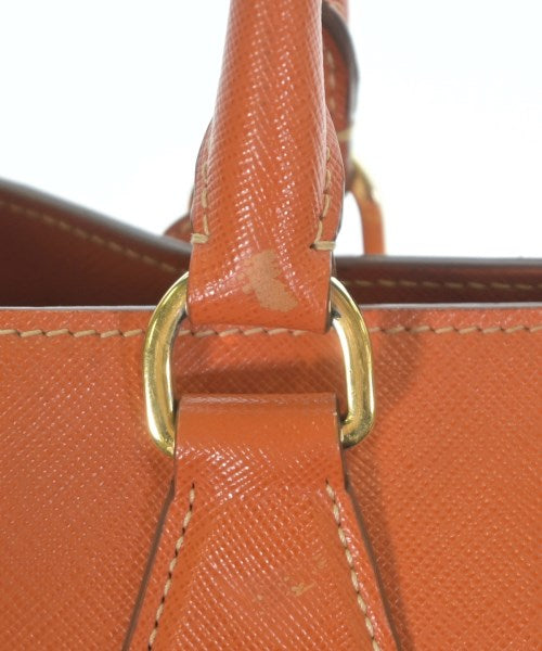PRADA กระเป๋าถือ
