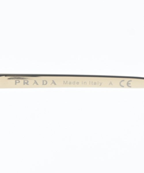 PRADA แว่นกันแดด