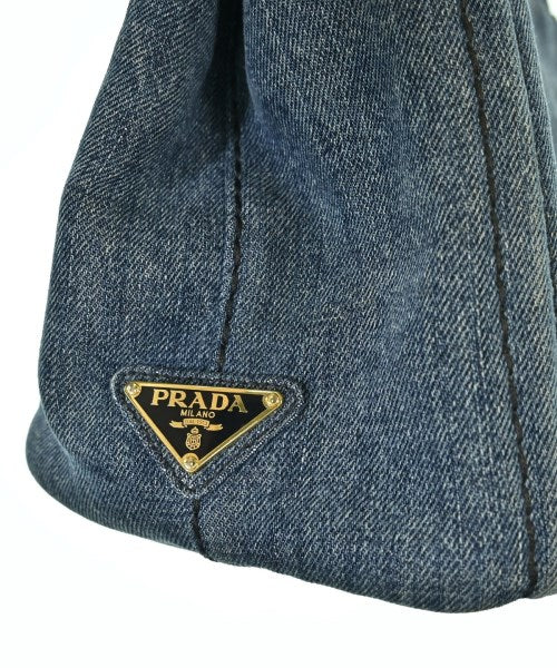 PRADA กระเป๋าถือขนาดใหญ่