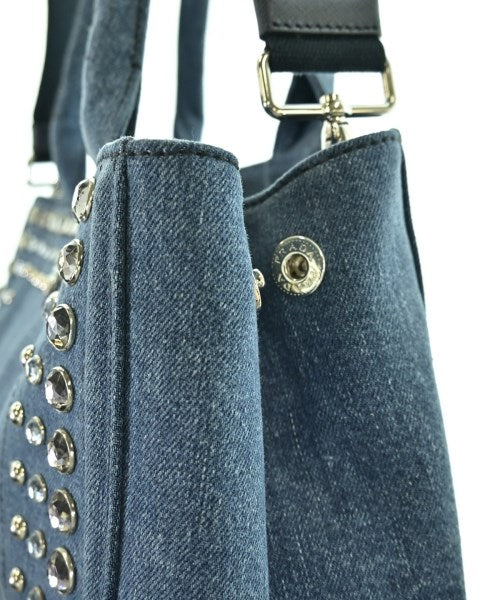 PRADA กระเป๋าถือขนาดใหญ่