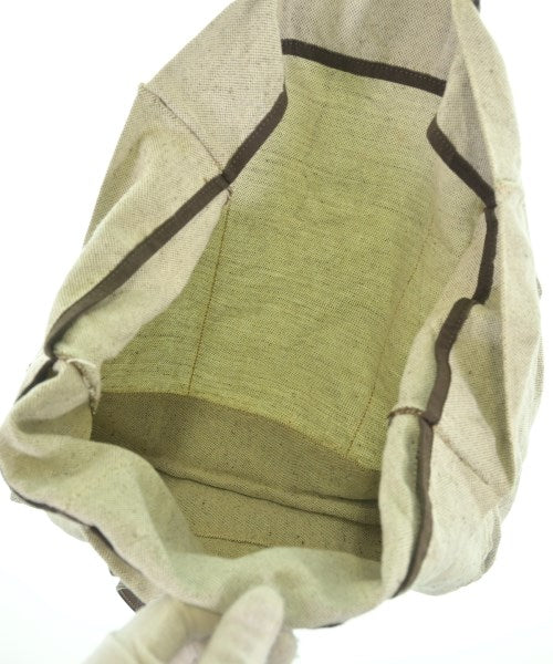 PRADA กระเป๋าถือขนาดใหญ่