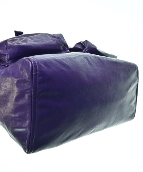 PRADA กระเป๋าถือขนาดใหญ่