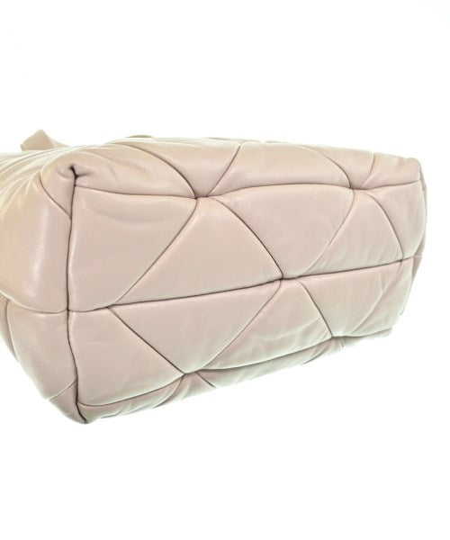 PRADA กระเป๋าถือ