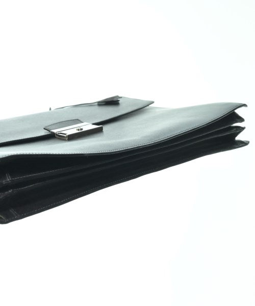 PRADA กระเป๋าธุรกิจ