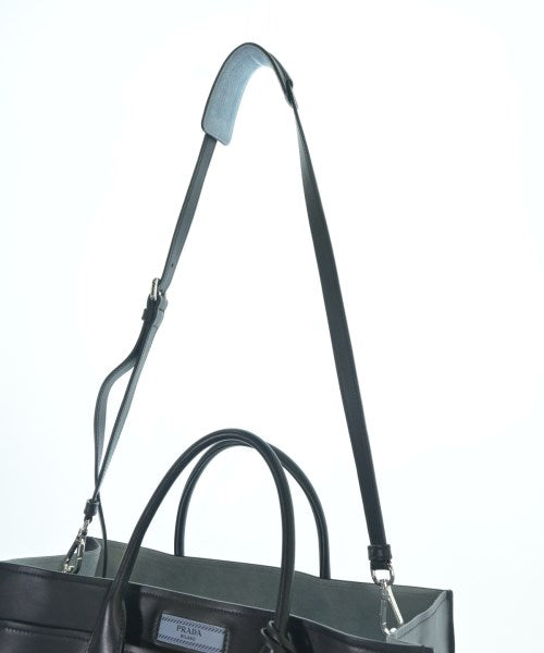 PRADA กระเป๋าถือขนาดใหญ่