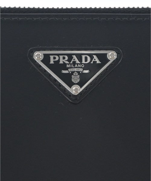 PRADA คลัตช์