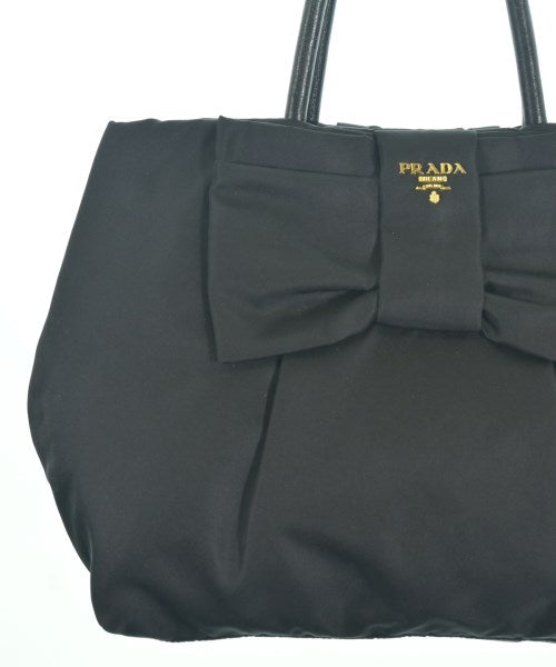 PRADA กระเป๋าถือ