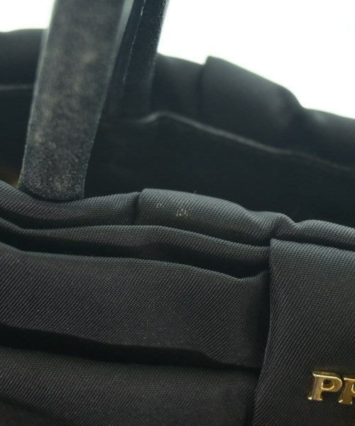 PRADA กระเป๋าถือ