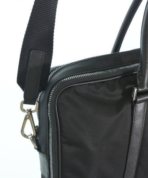 PRADA กระเป๋าธุรกิจ