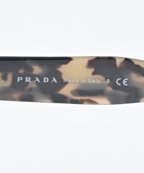 PRADA แว่นกันแดด