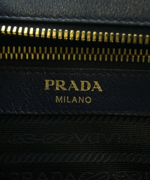 PRADA กระเป๋าถือ