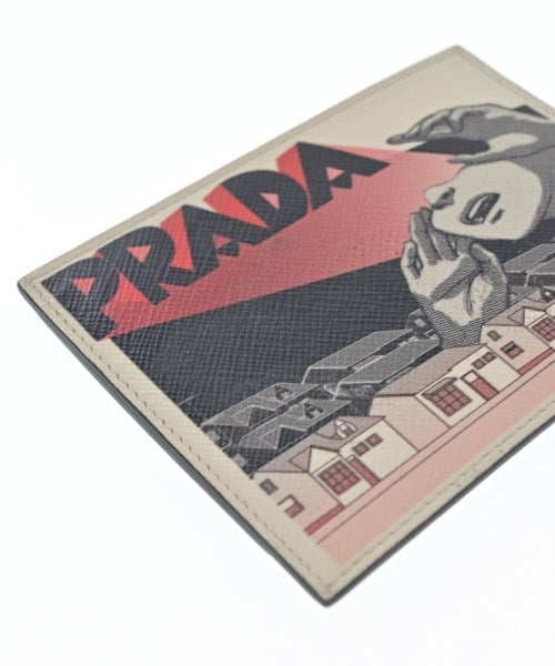 PRADA กล่องใส่บัตร