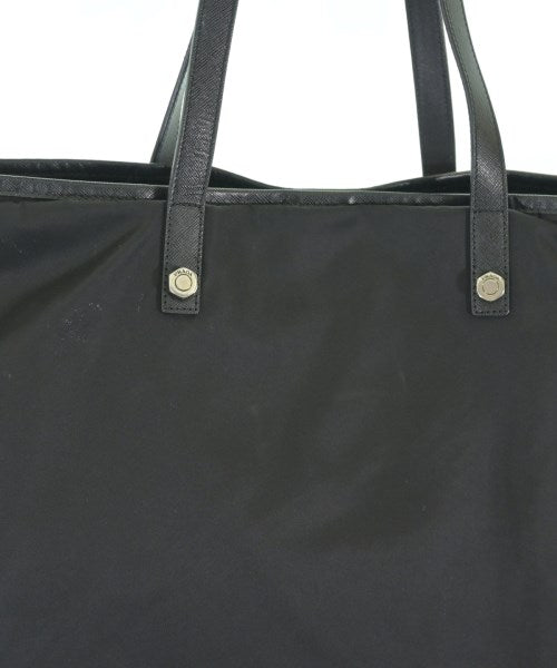 PRADA กระเป๋าถือขนาดใหญ่