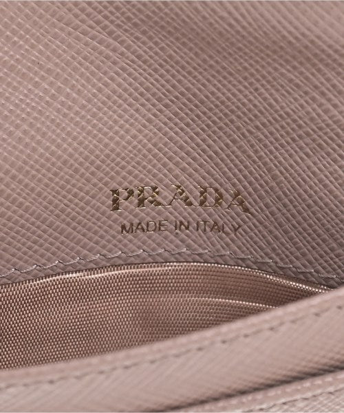 PRADA กล่องใส่บัตร