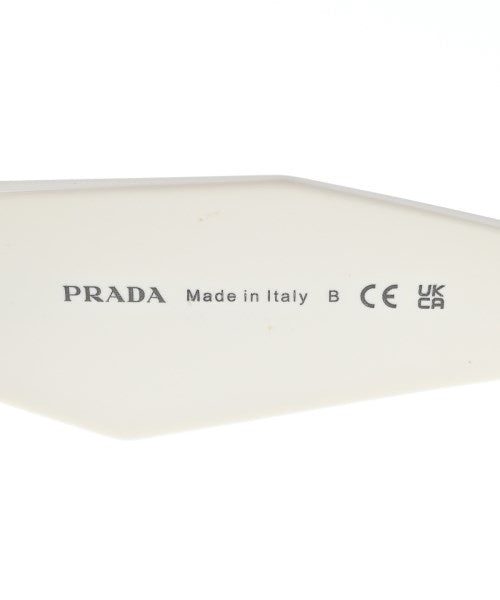 PRADA แว่นกันแดด