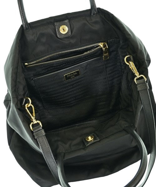 PRADA กระเป๋าถือ