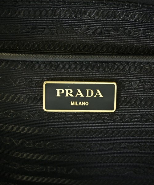 PRADA กระเป๋าถือ