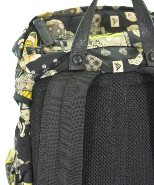 PRADA เป้สะพายหลัง