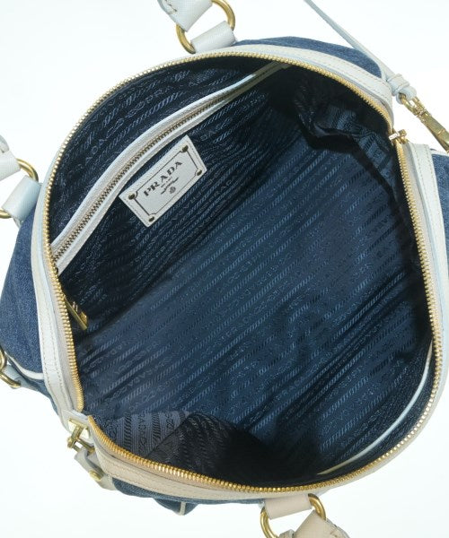 PRADA กระเป๋าถือ