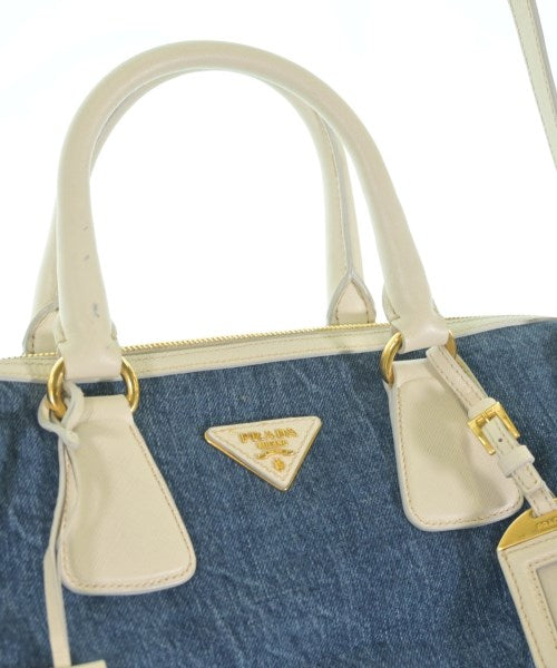 PRADA กระเป๋าถือ