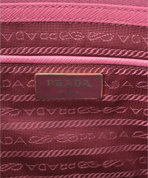 PRADA กระเป๋าถือ