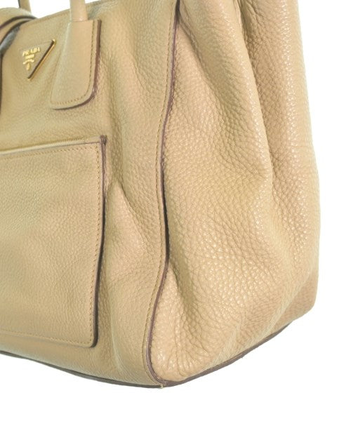 PRADA กระเป๋าถือ