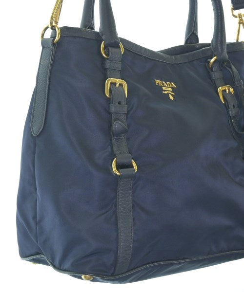 PRADA กระเป๋าถือ