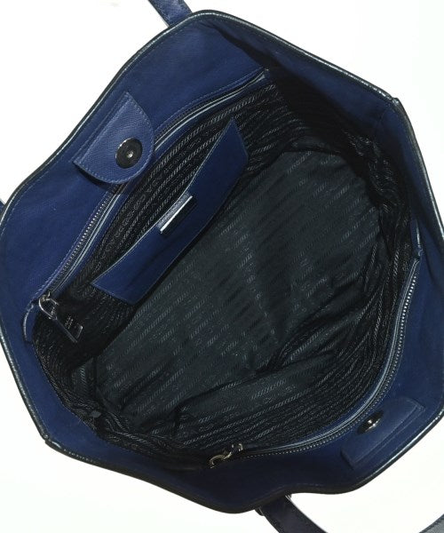 PRADA กระเป๋าถือขนาดใหญ่