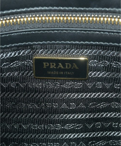 PRADA กระเป๋าถือขนาดใหญ่