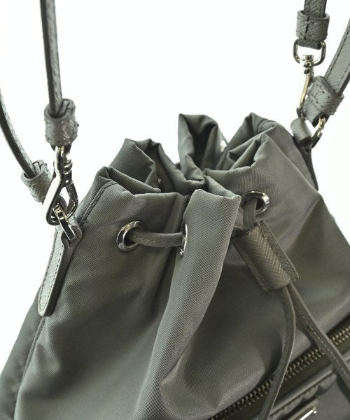 PRADA กระเป๋าถือ