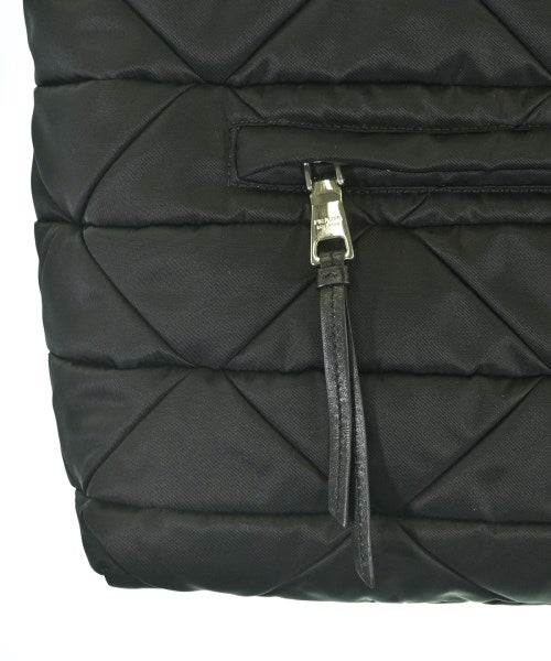 PRADA กระเป๋าถือ