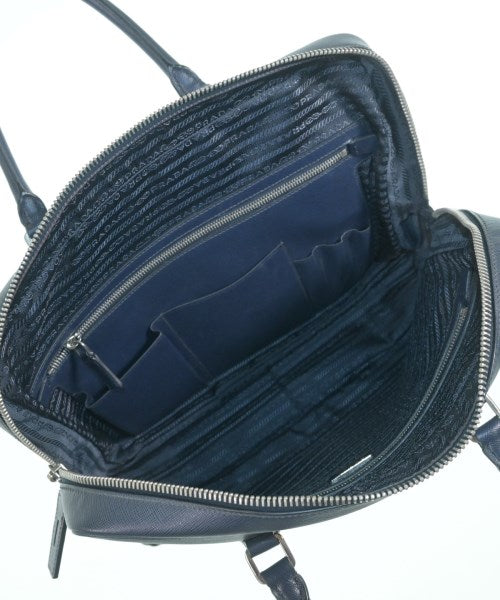 PRADA กระเป๋าธุรกิจ