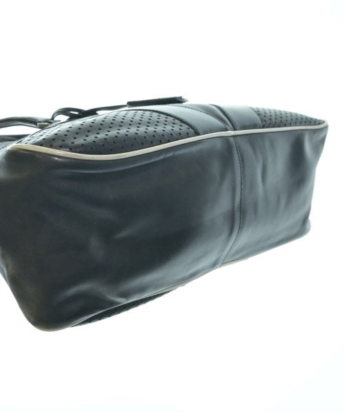 PRADA กระเป๋าใส่อุปกรณ์ขนาดใหญ่