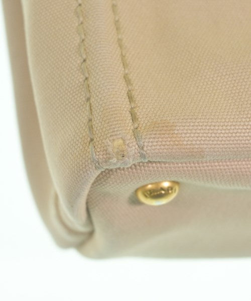PRADA กระเป๋าถือขนาดใหญ่