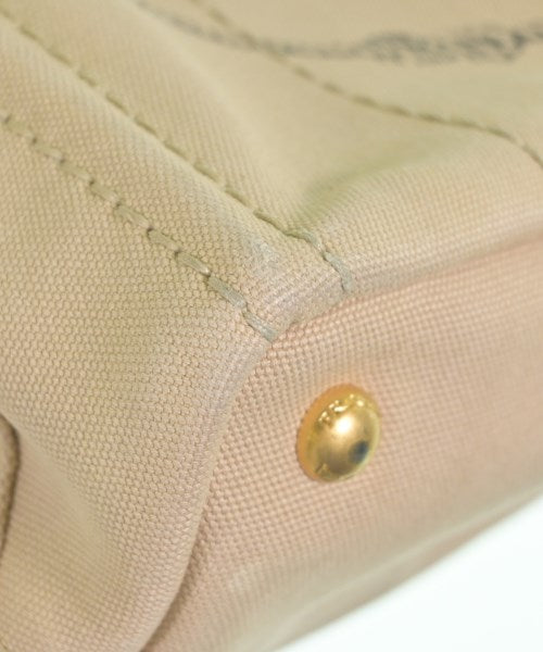 PRADA กระเป๋าถือขนาดใหญ่