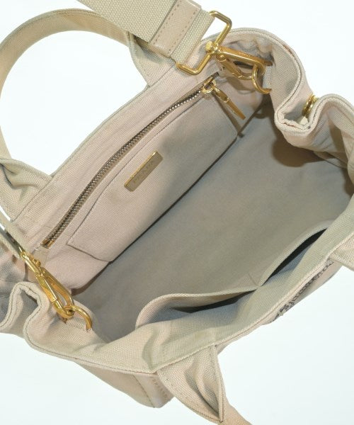 PRADA กระเป๋าถือขนาดใหญ่