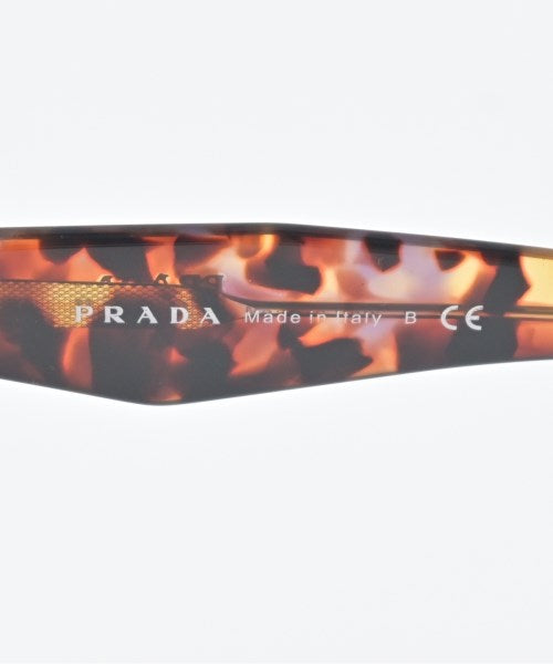 PRADA แว่นกันแดด