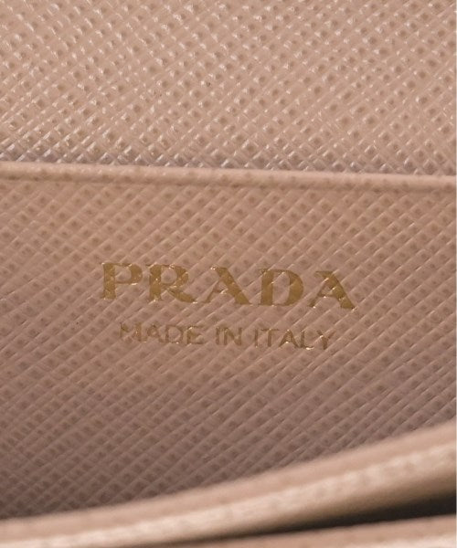 PRADA กล่องใส่บัตร