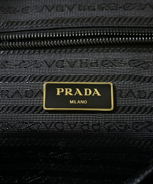 PRADA กระเป๋าถือขนาดใหญ่