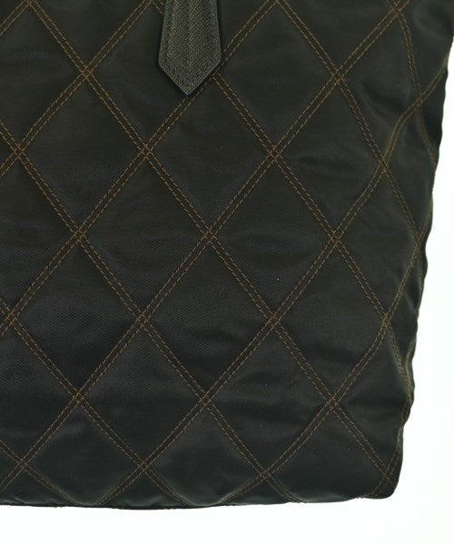 PRADA กระเป๋าถือขนาดใหญ่
