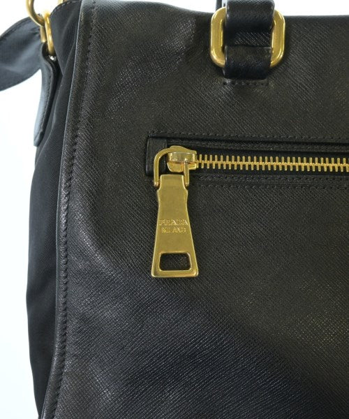 PRADA กระเป๋าถือ