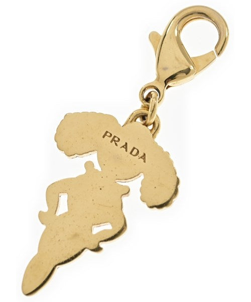 PRADA เครื่องประดับบนกระเป๋า
